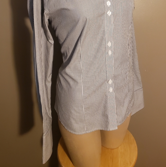 Gold Label Investments Button Down Blouse Size 8 - Picture 4 of 4